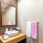 Luxurious - Casa Valentina - Rent2u, Lda * Funchal (Madeira)