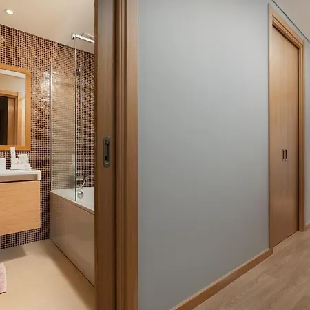 Luxurious - Casa Valentina - Rent2u, Lda Funchal (Madeira)