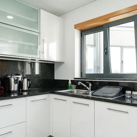 Apartment Luxurious - Casa Valentina - Rent2u, Lda