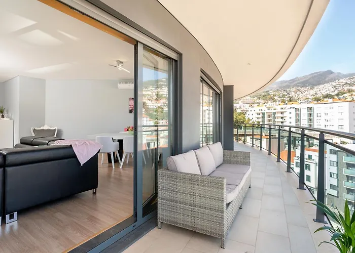 Luxurious - Casa Valentina - Rent2u, Lda * 푼샬