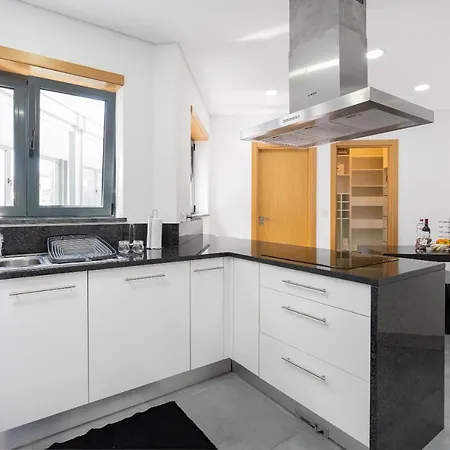 Luxurious - Casa Valentina - Rent2u, Lda * Funchal (Madeira)