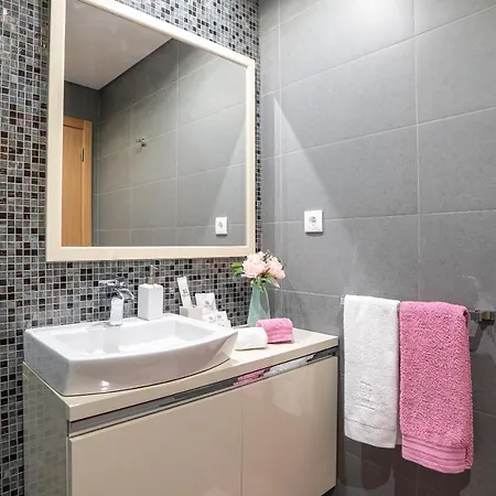 Luxurious - Casa Valentina - Rent2u, Lda * 푼샬