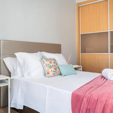 Luxurious - Casa Valentina - Rent2u, Lda 아파트 푼샬