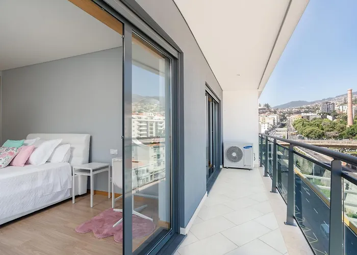 Luxurious - Casa Valentina - Rent2u, Lda Daire Funchal