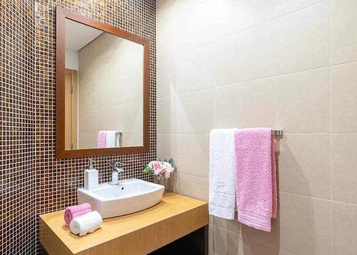 Luxurious - Casa Valentina - Rent2u, Lda * Funchal (Madeira)