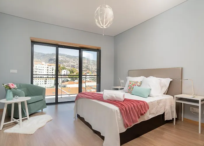 Apartmán Luxurious - Casa Valentina - Rent2u, Lda